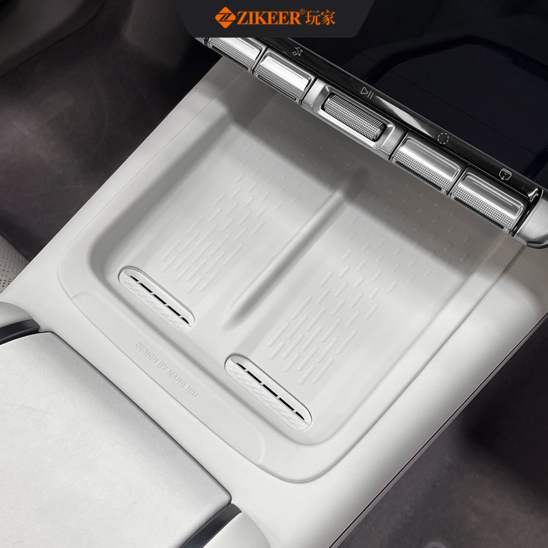 ZEEKR 7X stockage et organisat - Wireless Charging Pad avis et prix